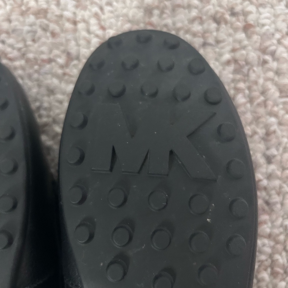 Michael Michael Kors Black Leather Bow Loafers - Picture 6 of 7